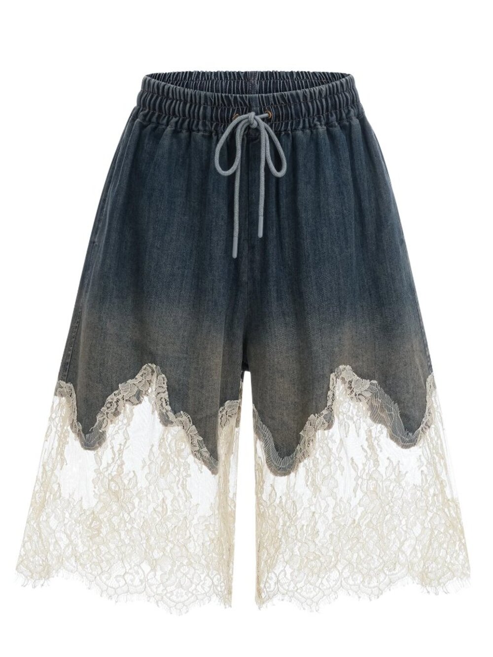 NWT Bermuda shorts in denim and lace Size Small